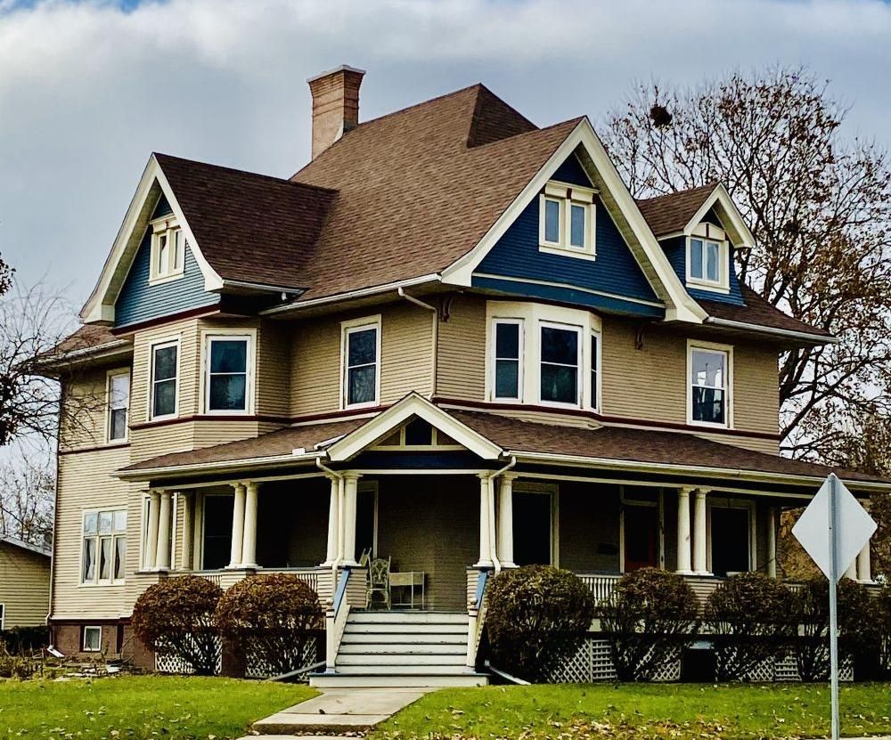 Roofing Company in El Paso, IL